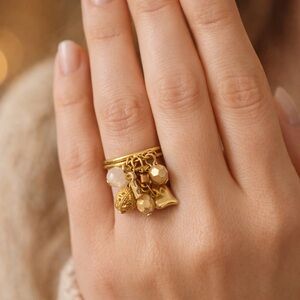 Vintage Gold Charm Ring